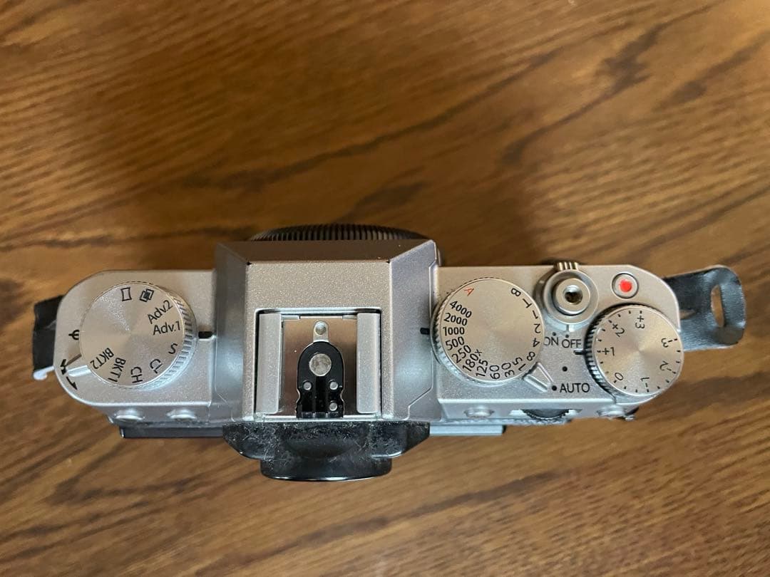 【ジャンク品】FUJIFILM X-T10 シルバー レンジファインダーカメラ