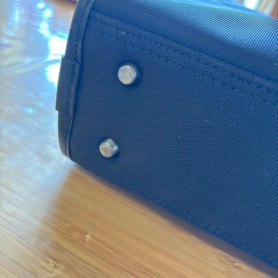 BURBERRY ブラック ビジネスバッグ