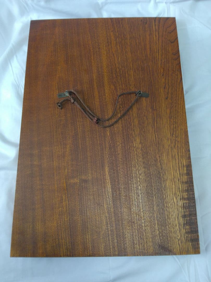 叩き彫り　酒　綺麗、上品　可愛らしい女性　万葉集　大伴旅人