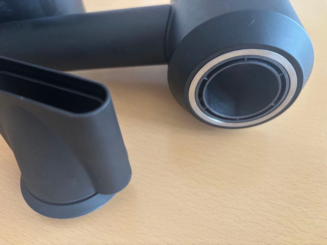 ダイソン ドライヤー収納ケース 黒付