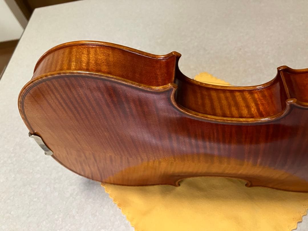 ノア　SUZUKI スズキバイオリンNo 1100