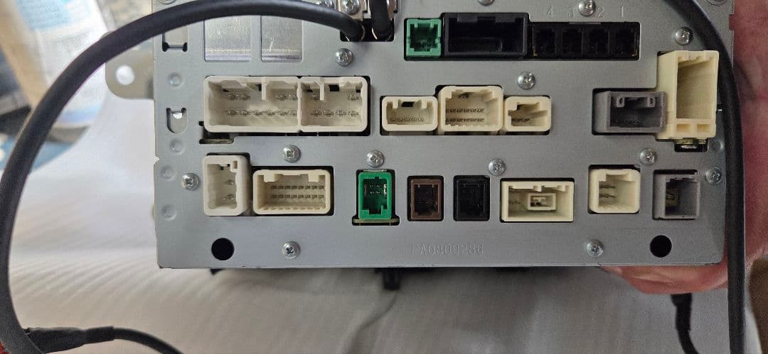 80系ヴォクシーNSZN-Z68T ディスプレイパネルセット