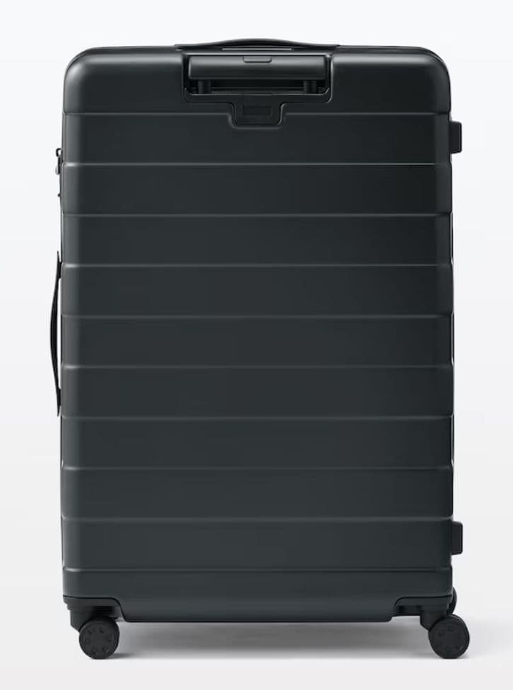 無印良品バーを自由に調節できる　ハードキャリーケース（105Ｌ）