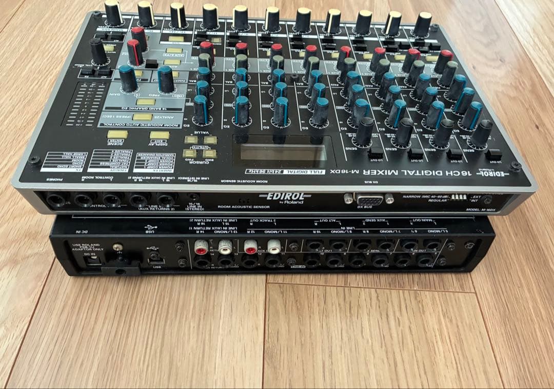 Roland フルデジタル24bit96kHz 16chミキサー M-16DX