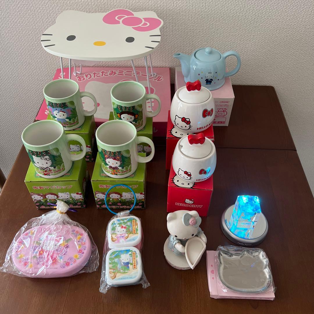 ハローキティ　グッズ　まとめ売り