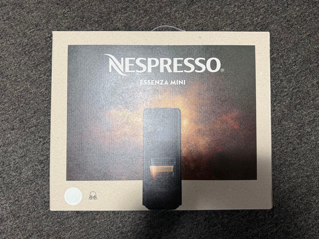 【新品】 ネスプレッソ カプセル式 エッセンサ ミニ コーヒー C-30