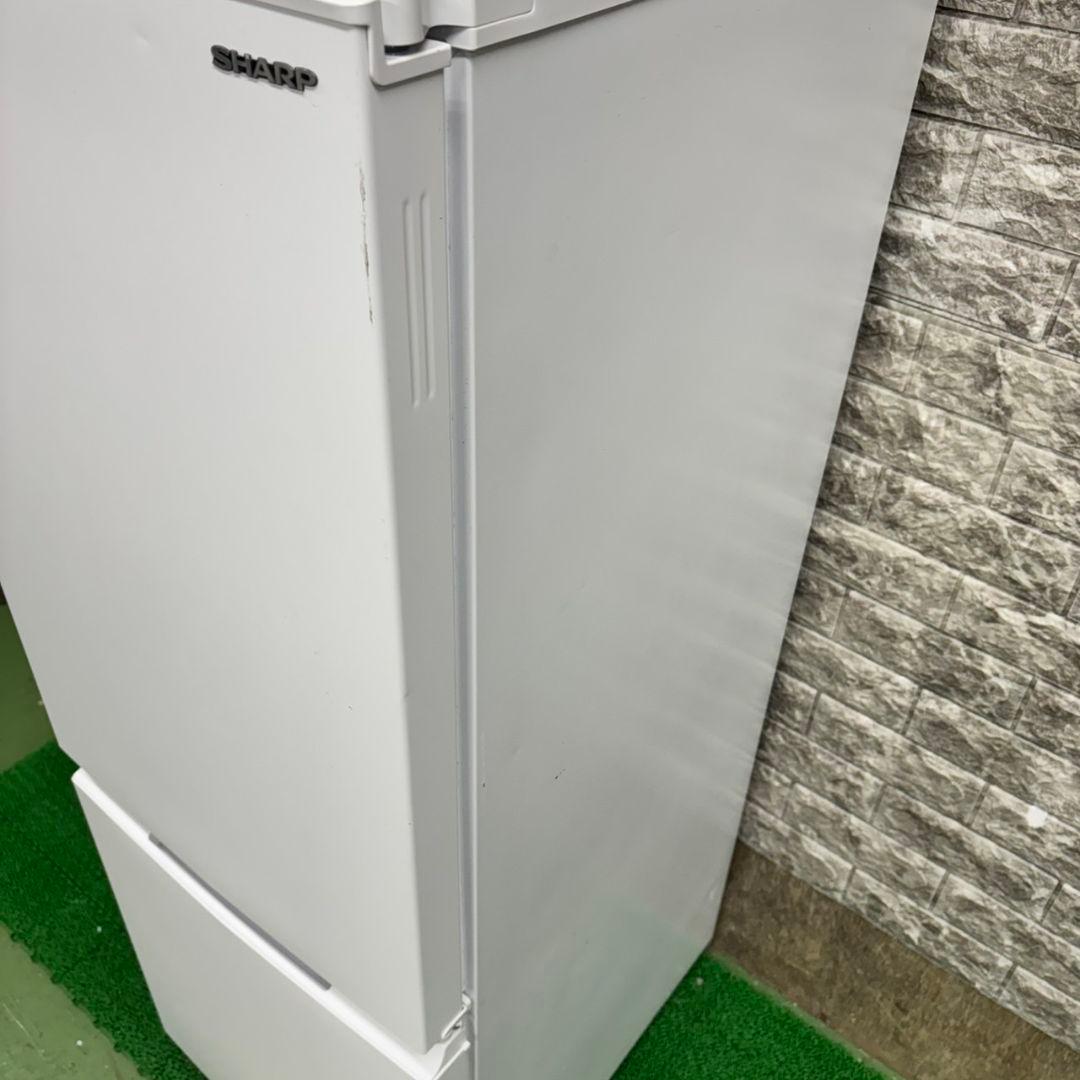 271 冷蔵庫　SHARP　200L弱　一人暮らし　洗濯機も有　美品　小型　格安