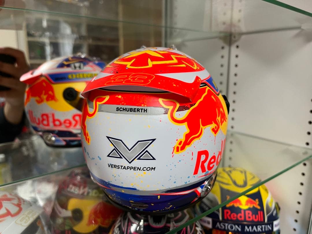 2021 レッドブル ホンダ F1 フェルスタッペン オランダ 1/2ヘルメット