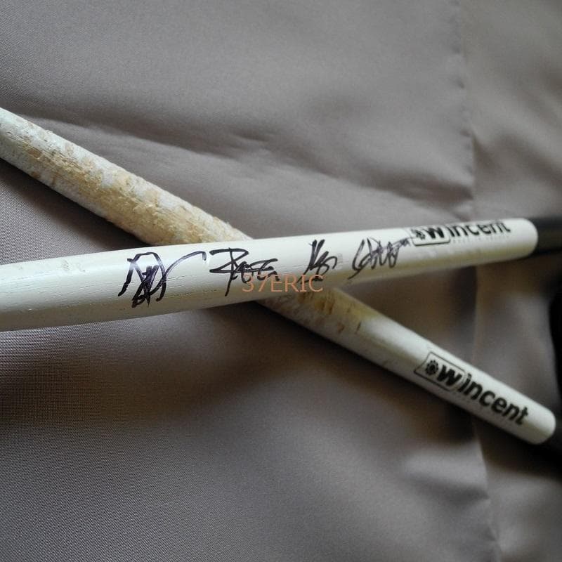 ONE OK ROCK ワンオクロック パス サイン入り 実使用ドラムスティック