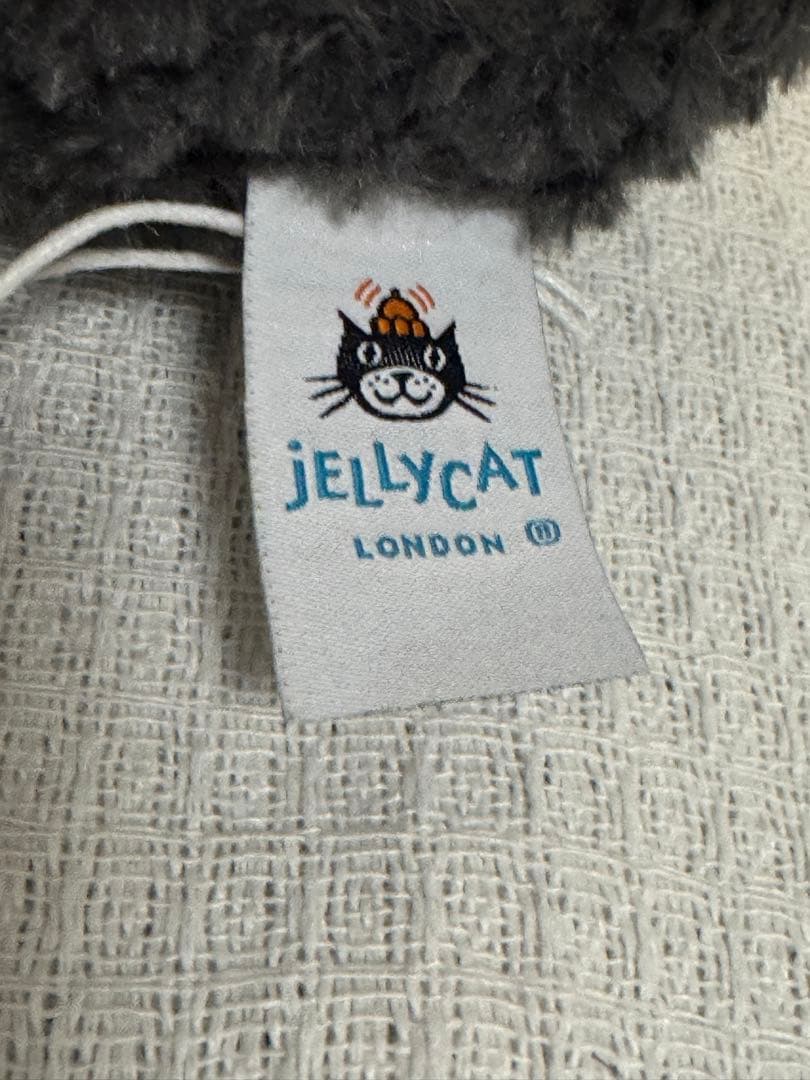  Albee Bee（アルビー蜂）新品未使用、タグ付き