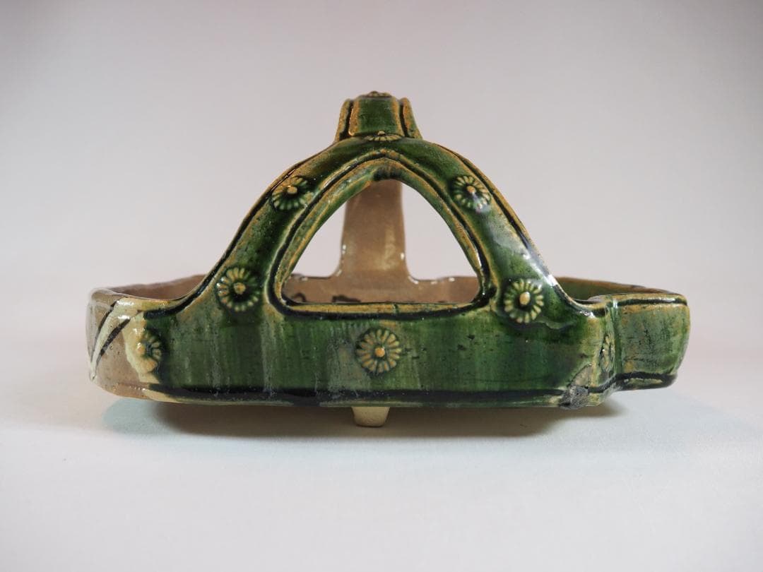 加藤十右衛門造『赤織部手鉢』（共箱）