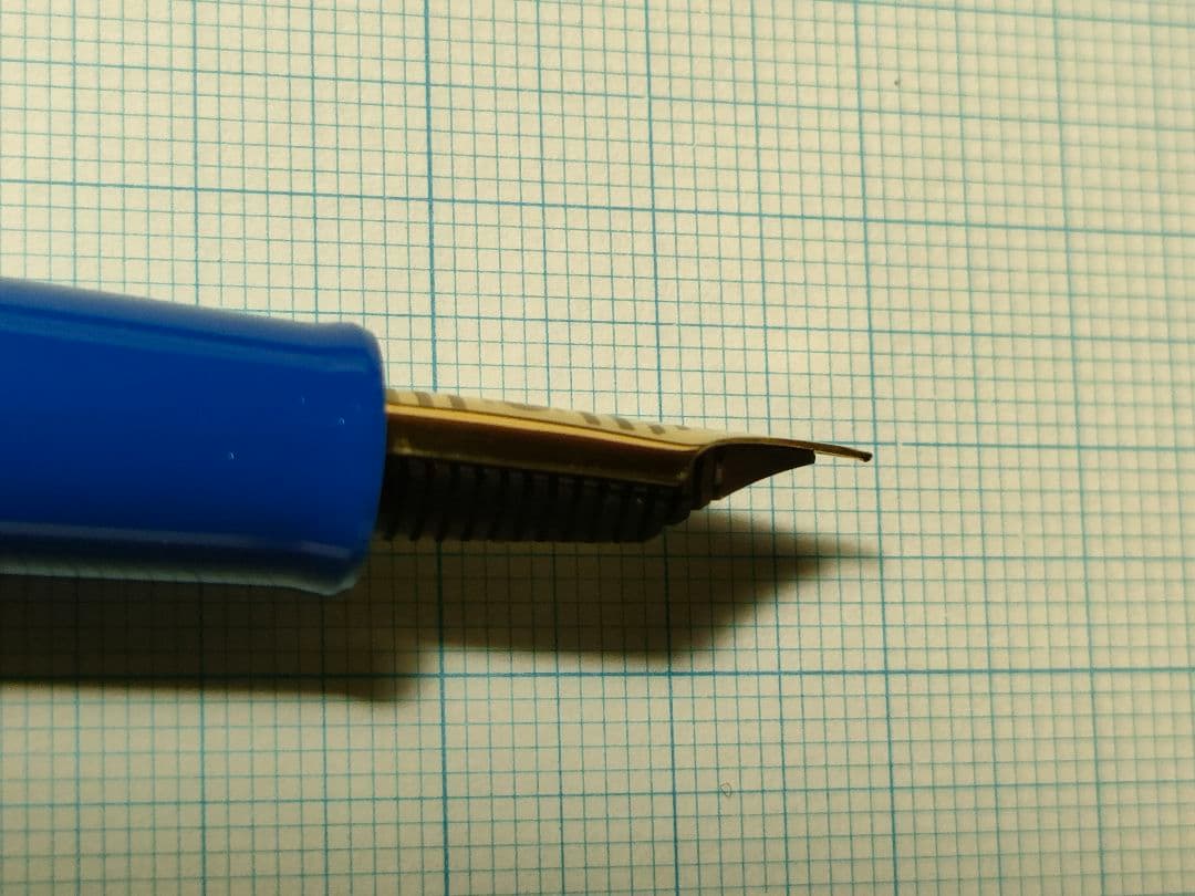 神戸開港150年記念　波止場レアロ　セーラー万年筆　限定品　EF（極細字）