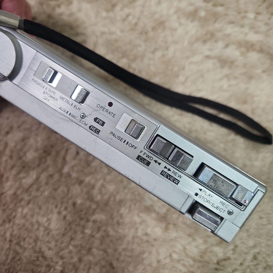 AIWA CS-J1 ポータブルカセットプレーヤー