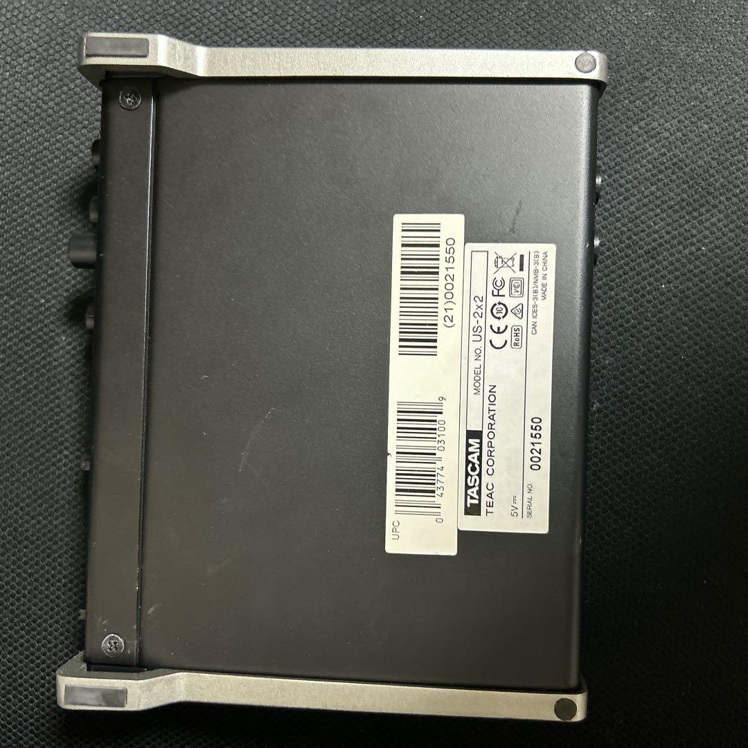 TASCAM US-2x2 オーディオインターフェイス