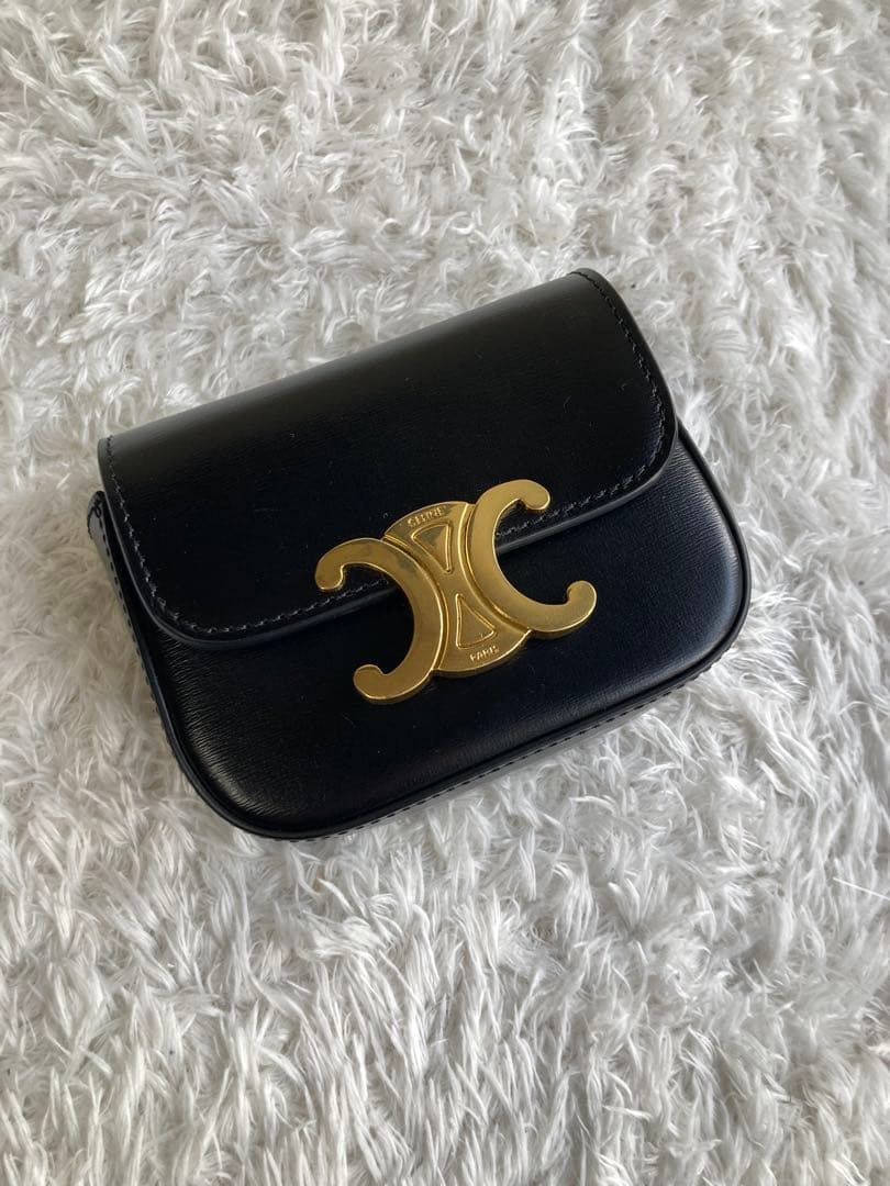 CELINE ブラックショルダーバッグミニ クロード / シャイニーカーフスキン