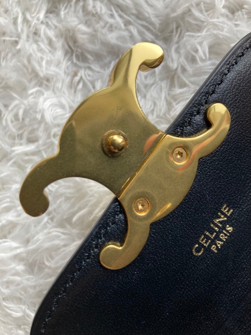 CELINE ブラックショルダーバッグミニ クロード / シャイニーカーフスキン