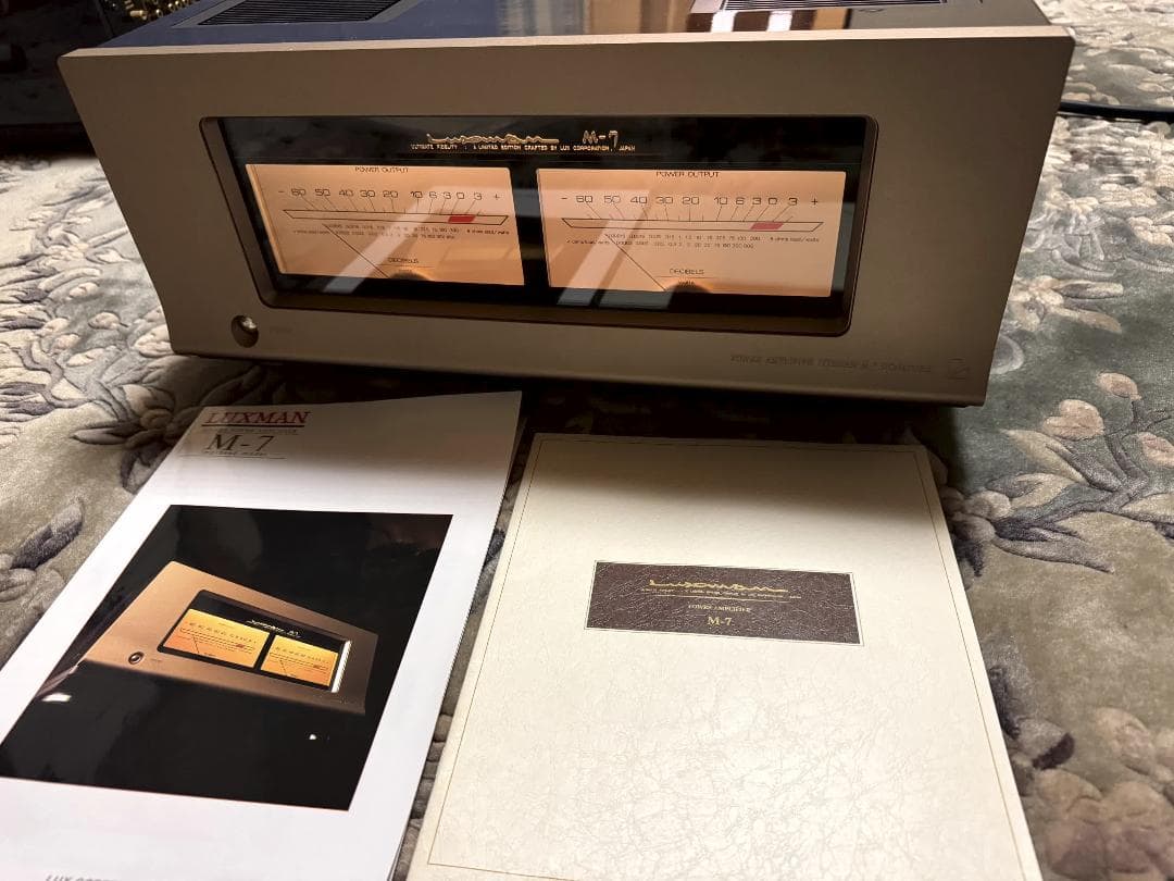 Luxman ラックスマン M-7 (improved model)