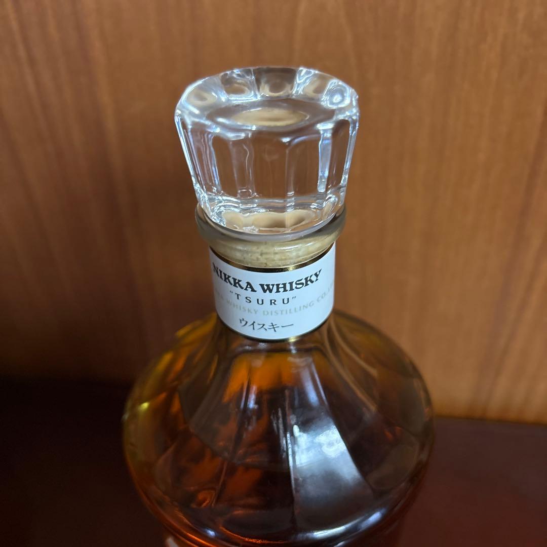 NIKKA TSURU ニッカ　ウイスキー　鶴 スリムボトル700ml