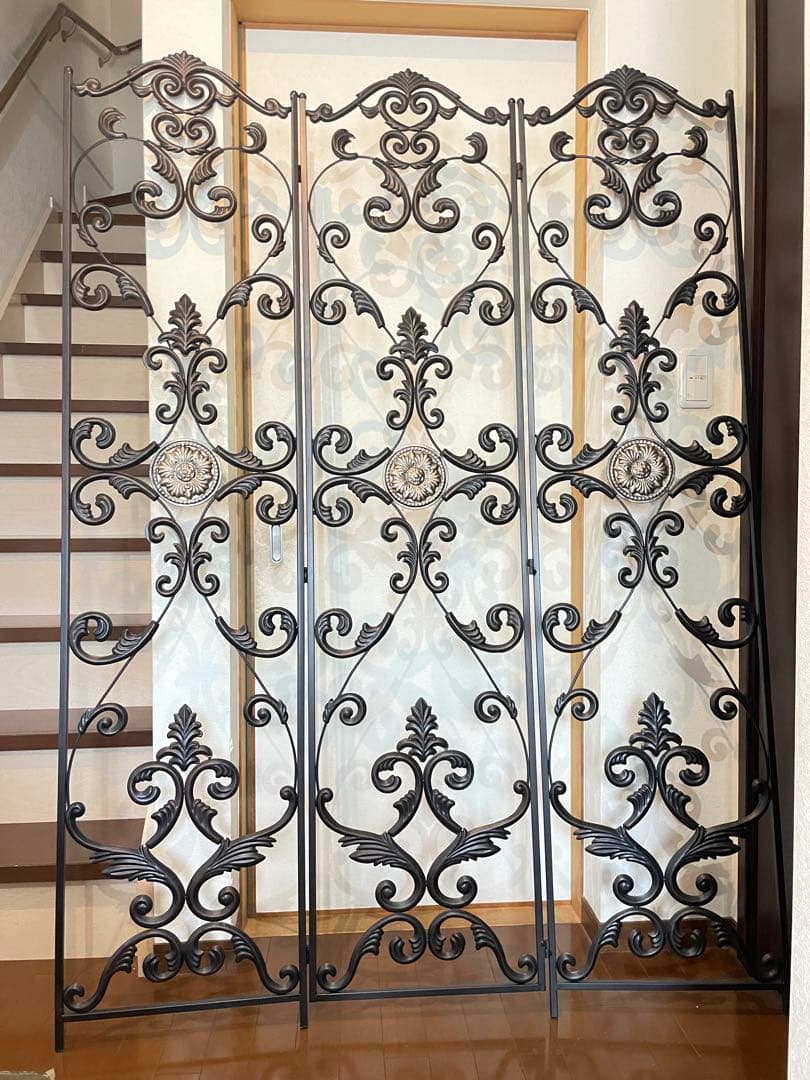 未使用品　アンティーク　アイアン3連パーテーション