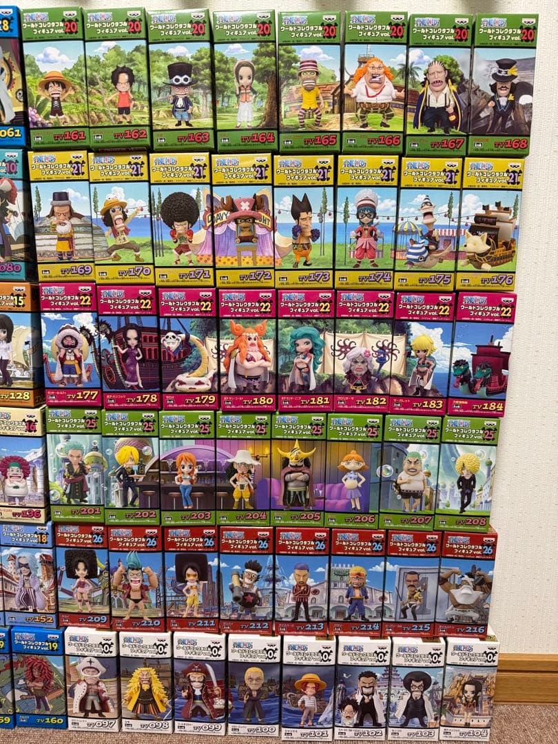 ワンピース　ワールドコレクタブルフィギュア　まとめ売り