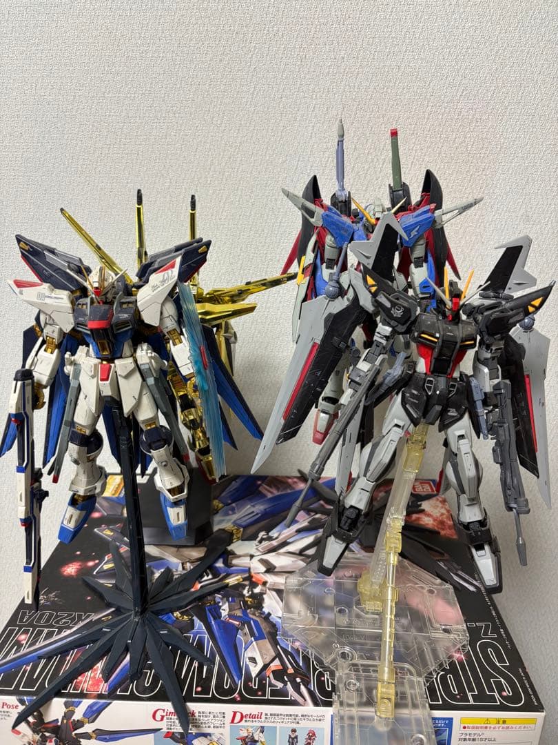 MGストライクフリーダム、デスティニー、暁、ノワール　+ジャンク品