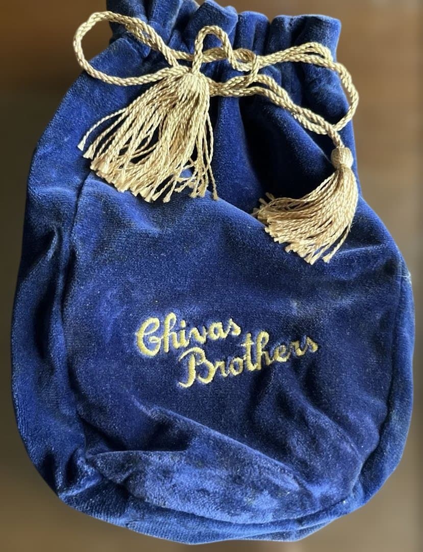 【 Salute 21年 ロイヤルサルート 古酒 未開封】