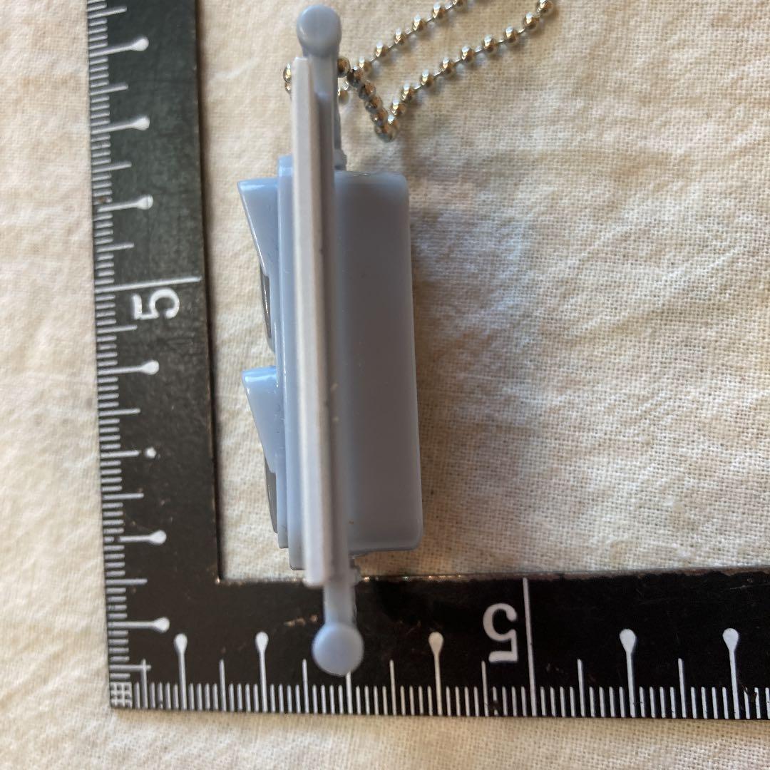 信号機　キーホルダー　不点灯　「歩行者　自転車　専用」