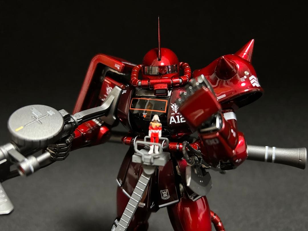 MGシャア専用ザク　キャンディーグラデーション全塗装済み完成品