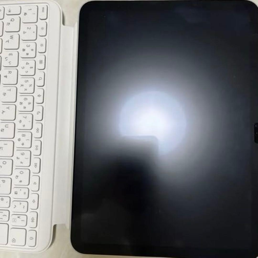 iPad第10世代(シルバー) magic keyboard folio セット