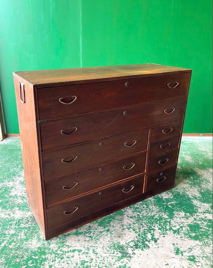 和箪笥 昭和レトロ 当時物 インテリア アンティーク ビンテージ 鉄金具