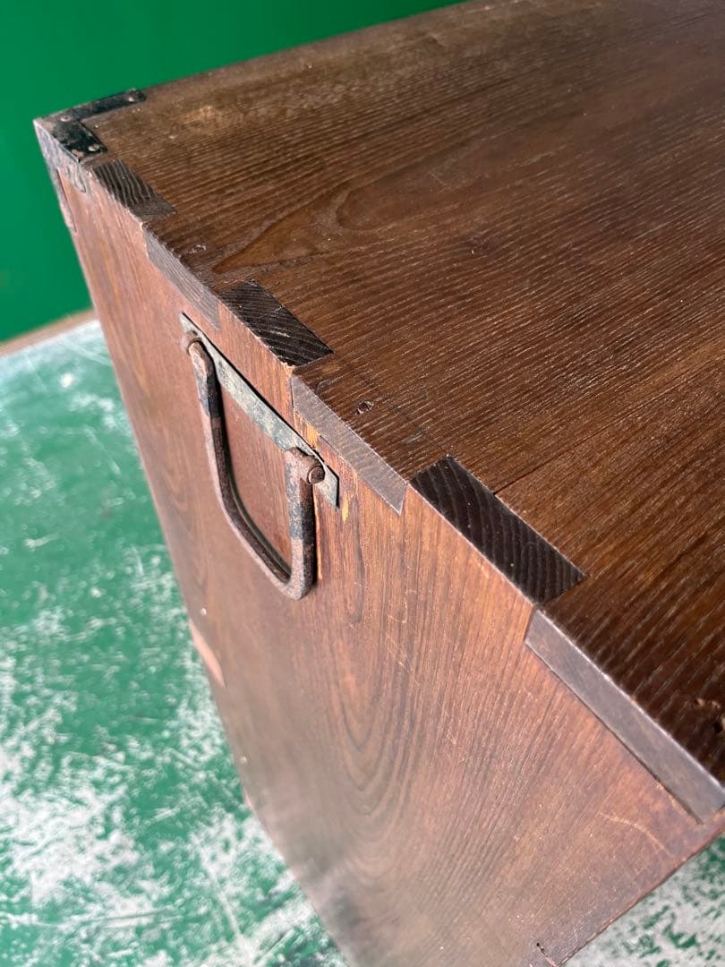 和箪笥 昭和レトロ 当時物 インテリア アンティーク ビンテージ 鉄金具