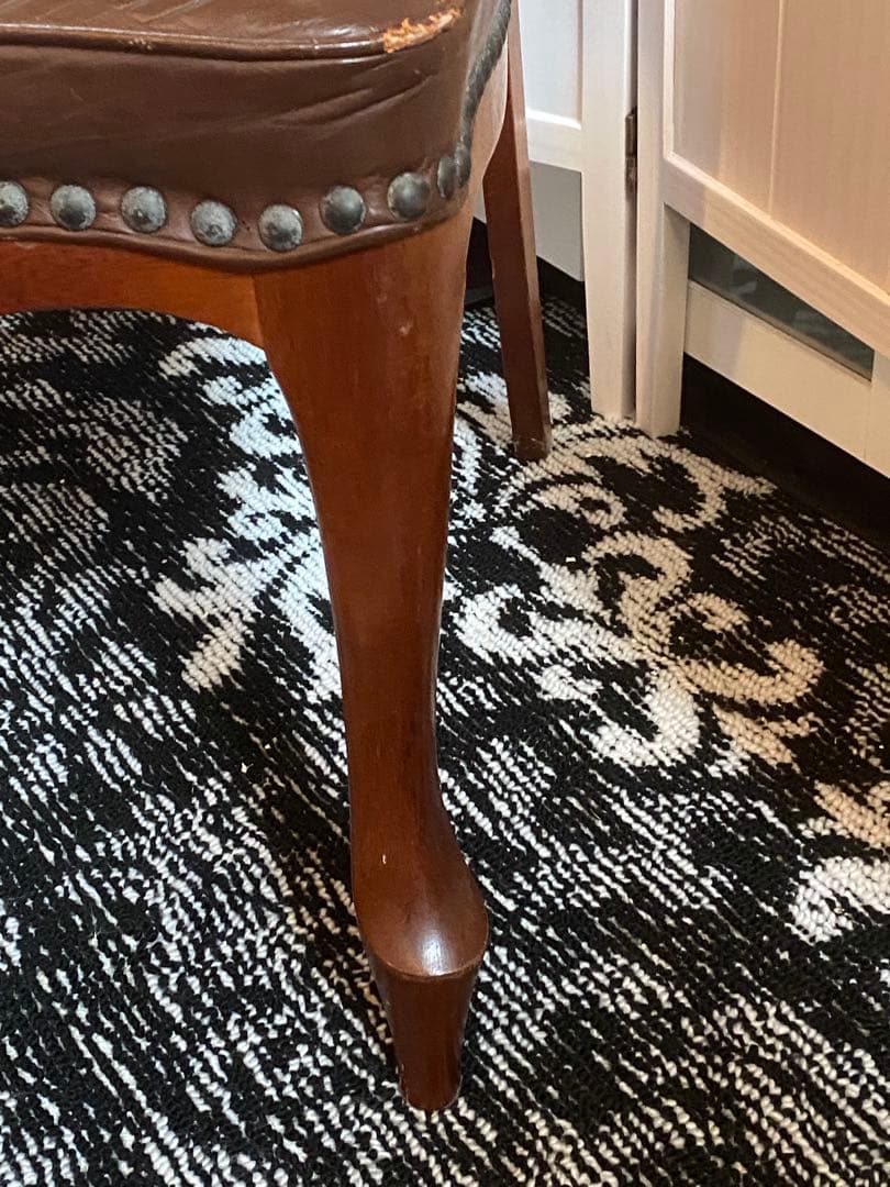 美品♦️ハイバック 猫脚 高級チェア♦️鋲留 英国風 ヴィンテージ♦️ブラウン♦️送料込