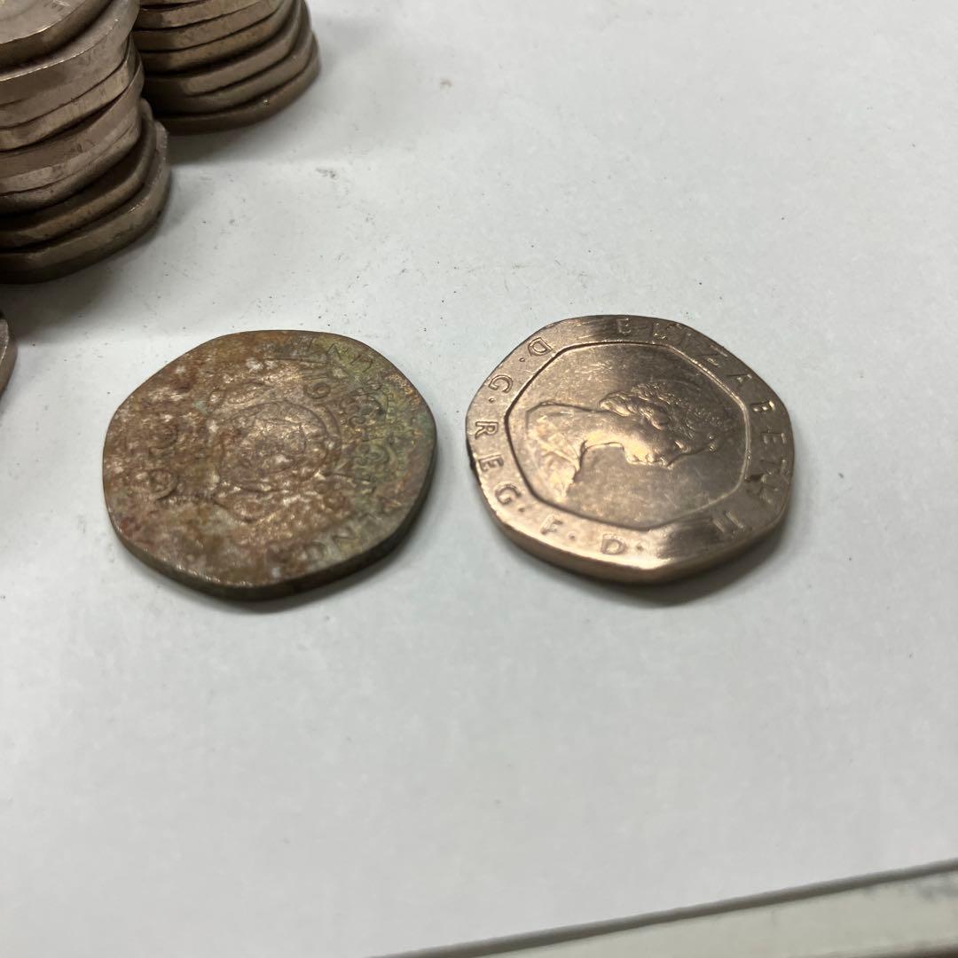 イギリス　20ペンス　100枚　　エリザベス　硬貨　古銭　まとめ売り