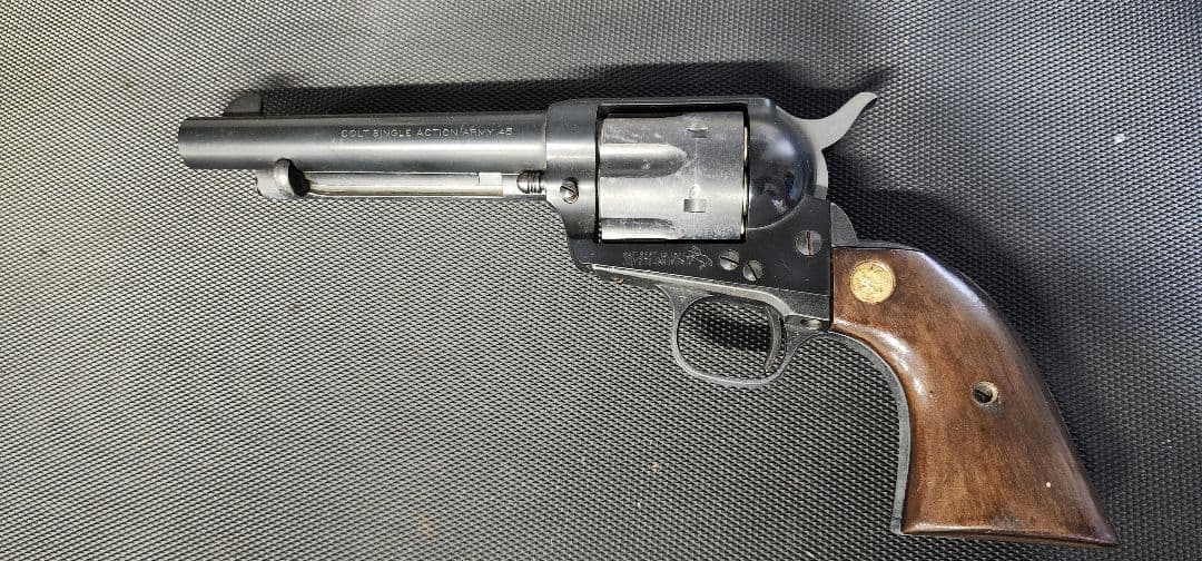 コルト　シングルアクションアーミー　タナカ