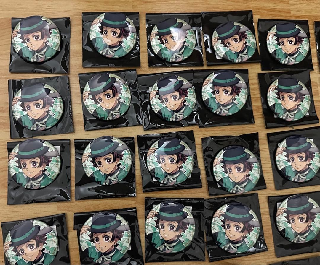 む*ち様 鬼滅の刃　卯年　缶バッジ　竈門炭治郎 20個セット