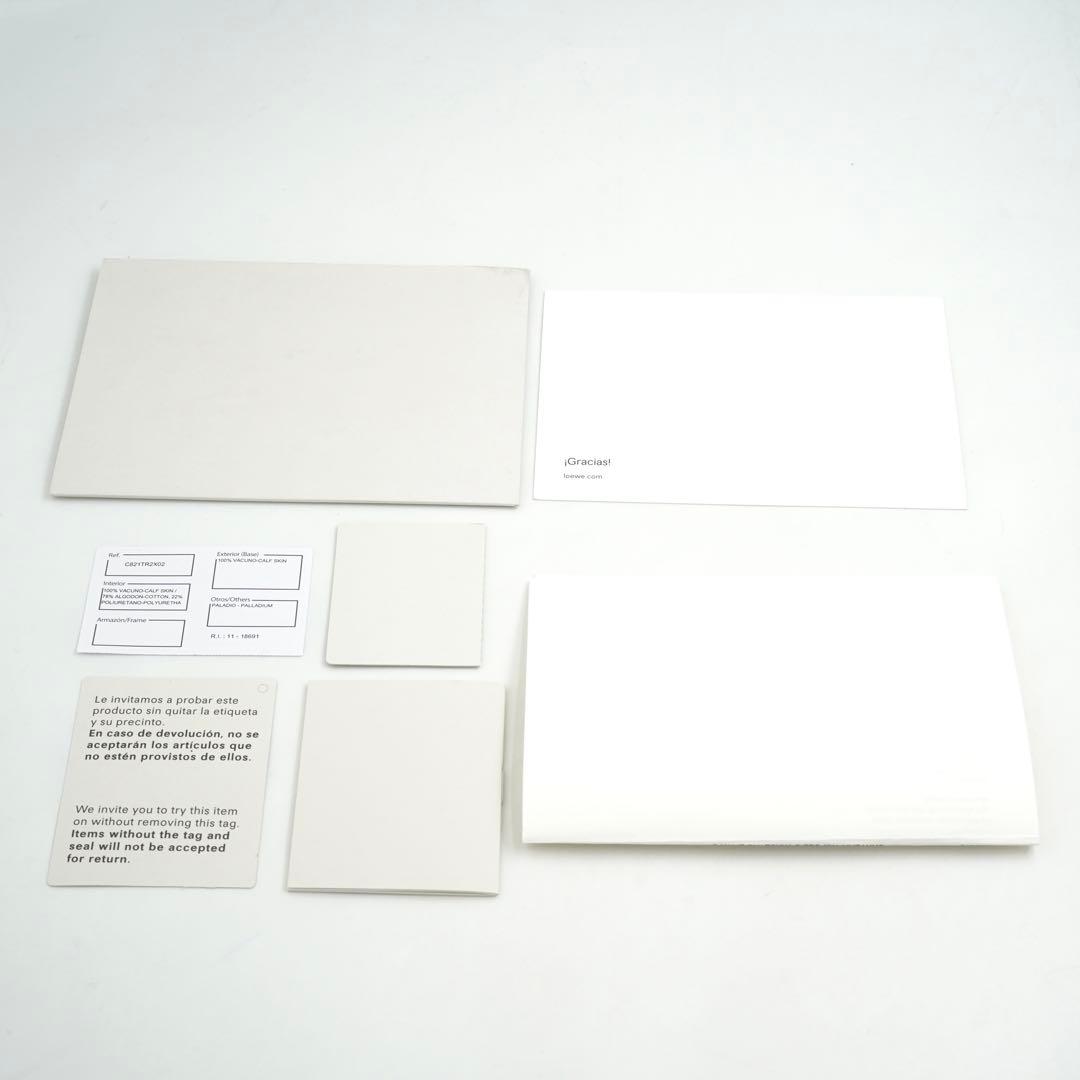 ✨未使用展示品・箱付き✨　LOEWE ミニ財布　トライフィールドウォレット