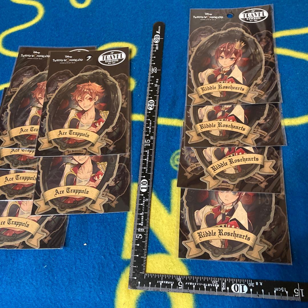 ツイステットワンダーランド　トラベルステッカー　2枚で300円　組み合わせ自由