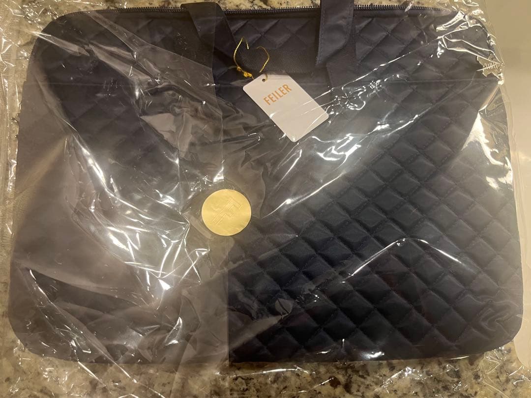 新品未使用　FEILER 学校FEILER PCケース