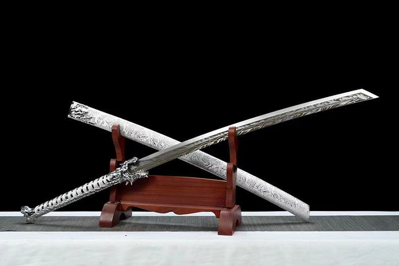 【龍鳴唐横刀】 繍春刀 牛尾刀 苗刀 手鍛造打 鋼刀 冷兵器 古兵器 刀装具