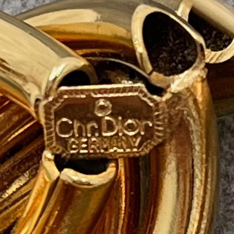 美品✨Christian Dior ディオール　ブローチ 　ゴールド