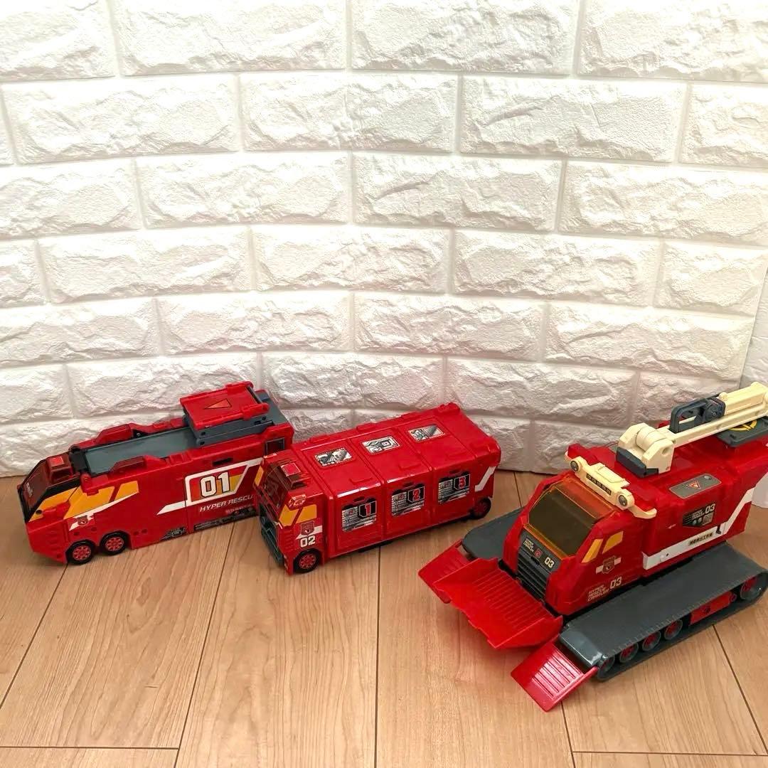 トミカ ハイパーレスキュー ハイパーブルーポリス レスキューショベル 人形セット