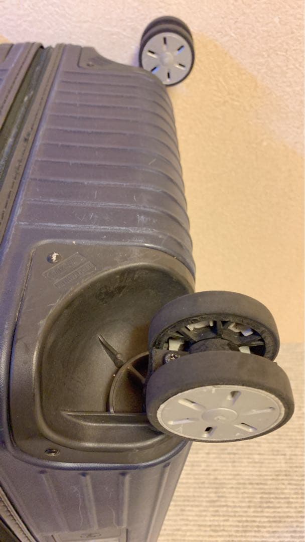 RIMOWA リモワ SALSA サルサE-Tag 電子タグ 87L 4輪