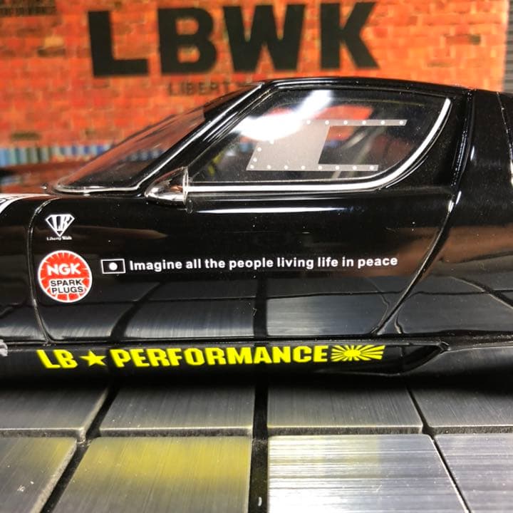 GT SPIRIT 1/18 ミウラLB Works ADVAN ①