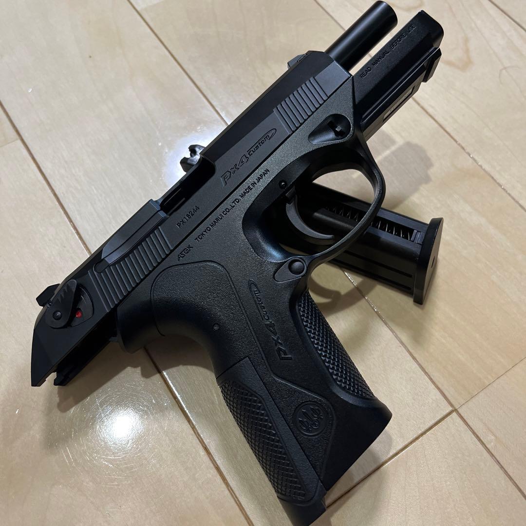 東京マルイ　ガスブローバック　PX4