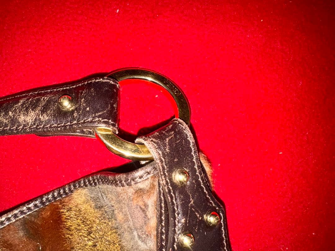 フェンディ ラビットファー ショルダーバッグ