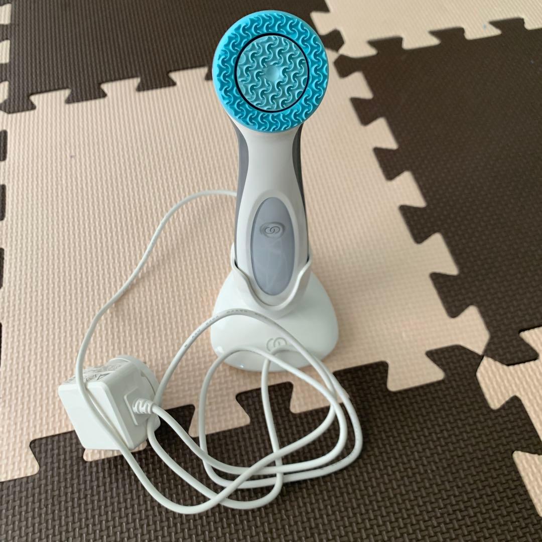 Nu Skin ニュースキン　ルミスパ 洗顔ブラシ 充電器付き