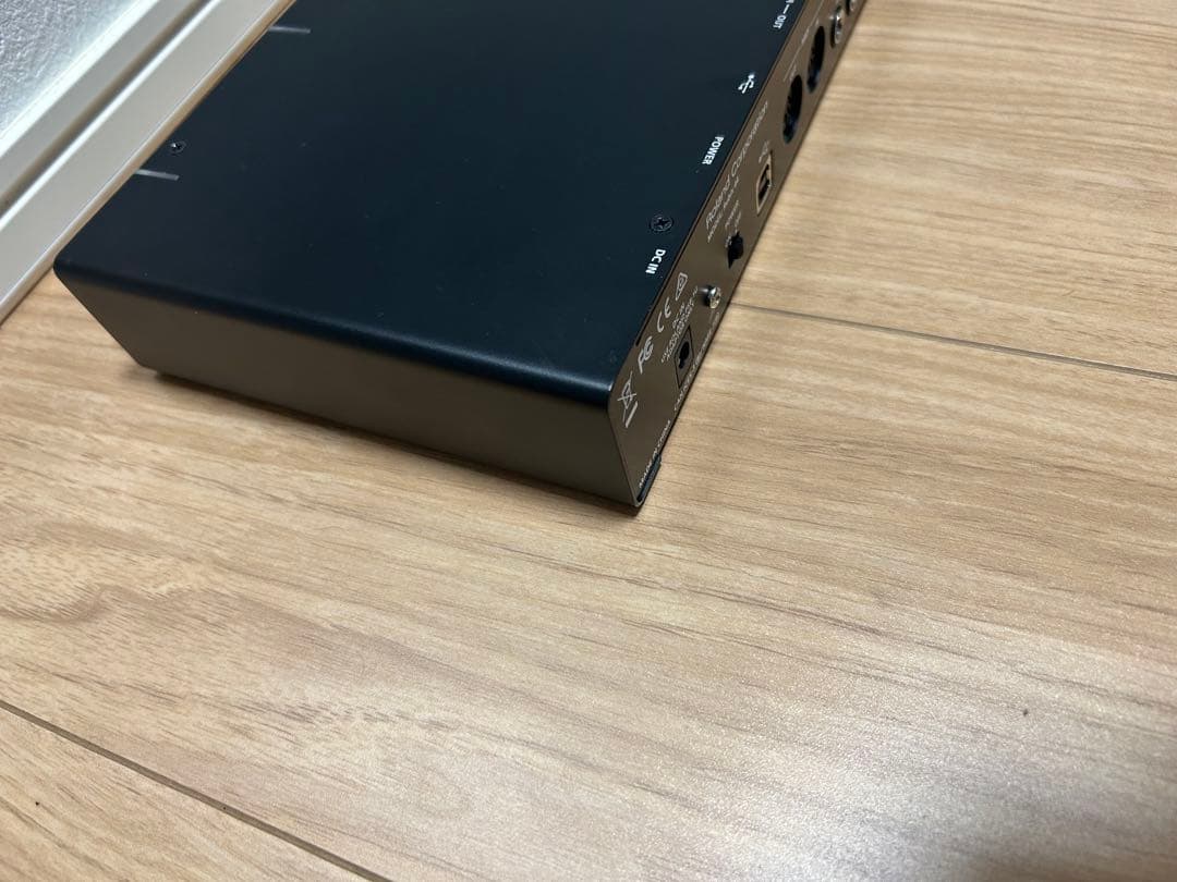 ローランド Rubix44 オーディオインターフェース 本体と電源ケーブルのみ