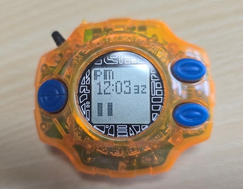 動作確認済み　デジモンアドベンチャー　デジヴァイス グレイモンカラー　1999