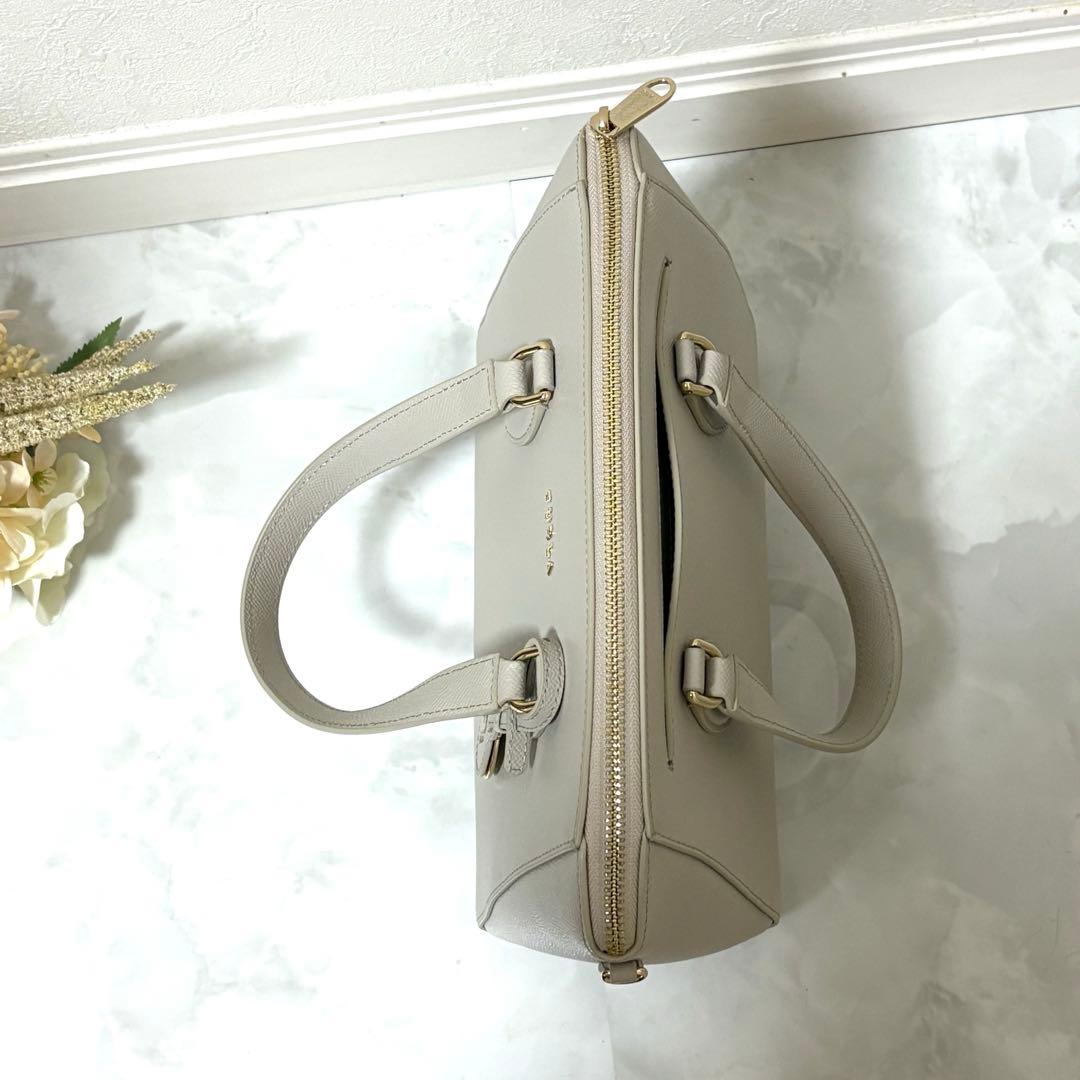 未使用品FURLA MINERVA ミネルヴァ S サッチェル　ショルダーバッグ