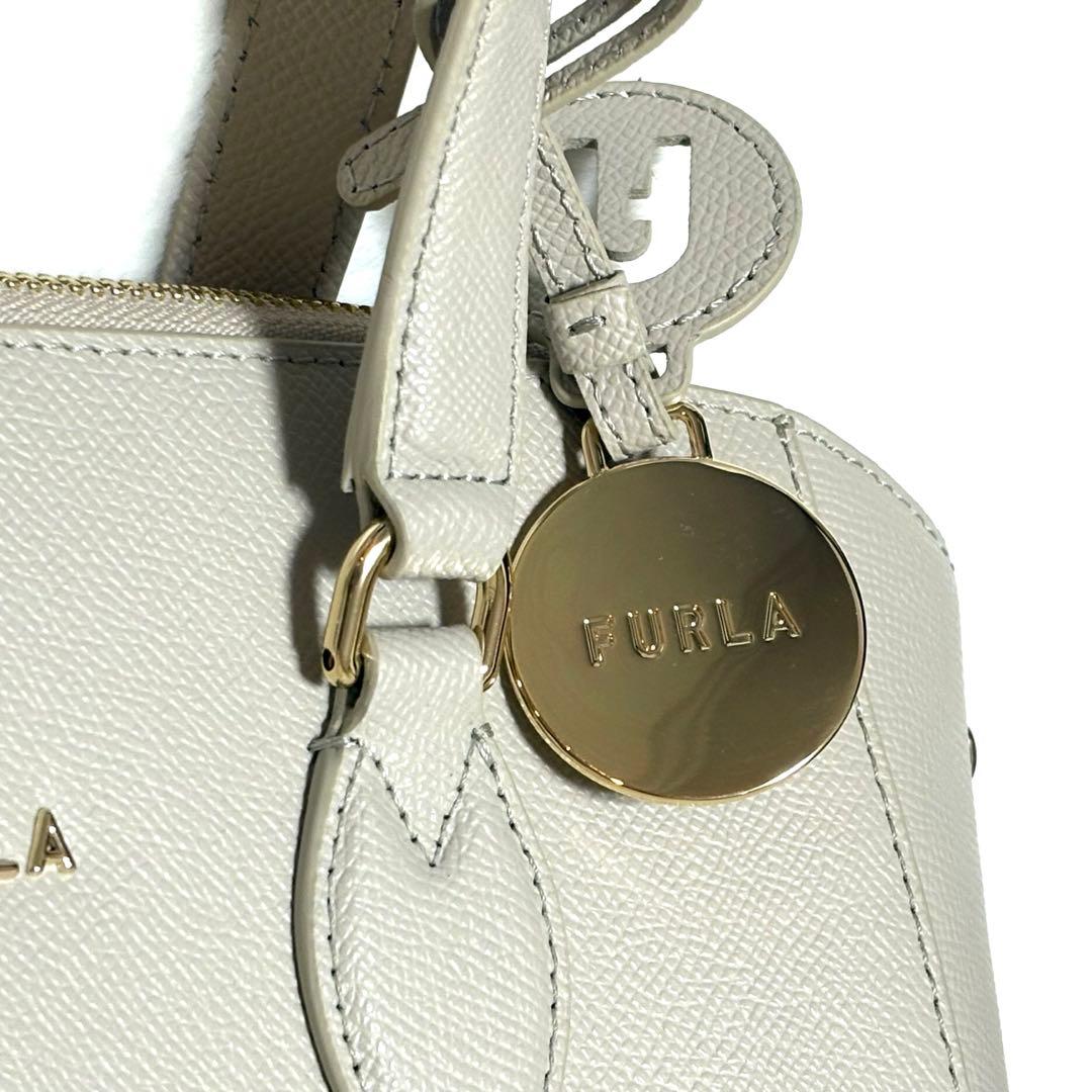 未使用品FURLA MINERVA ミネルヴァ S サッチェル　ショルダーバッグ